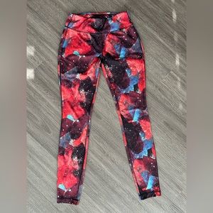 Danskin Now athletic leggings